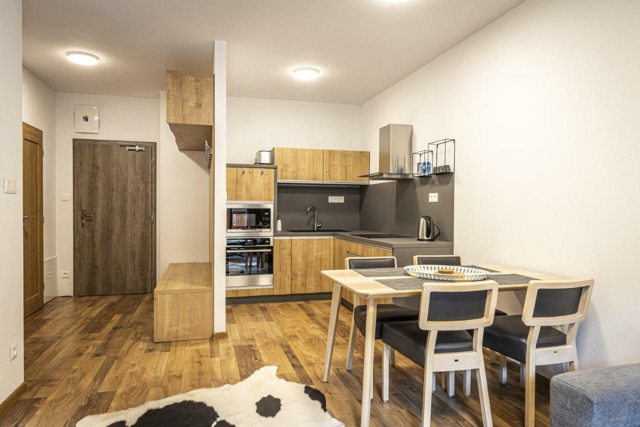 Apartmanovy Dom Poludnica - Chopok Juh Tale Ngoại thất bức ảnh