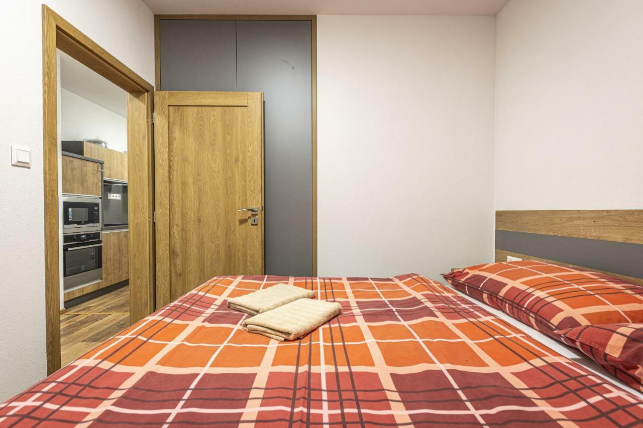 Apartmanovy Dom Poludnica - Chopok Juh Tale Ngoại thất bức ảnh