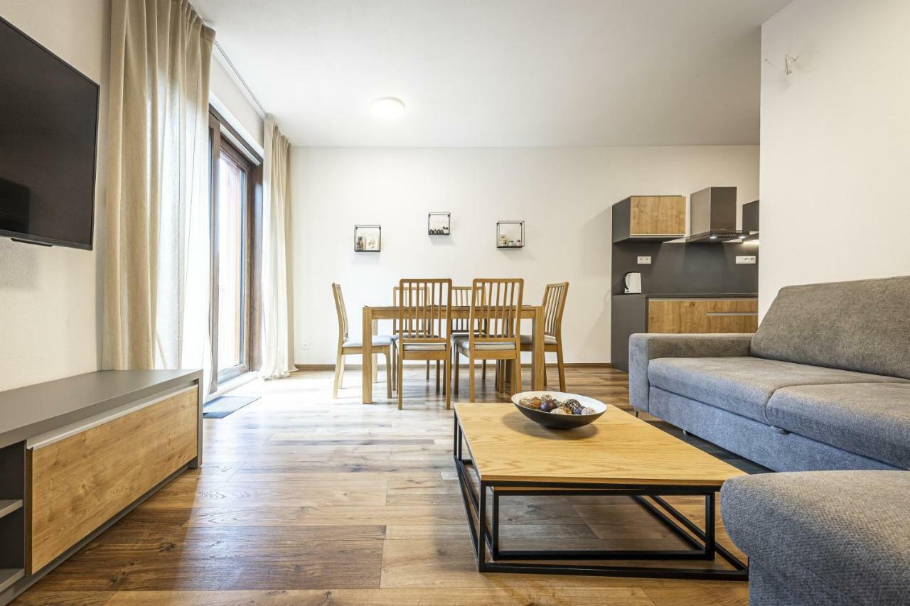 Apartmanovy Dom Poludnica - Chopok Juh Tale Ngoại thất bức ảnh