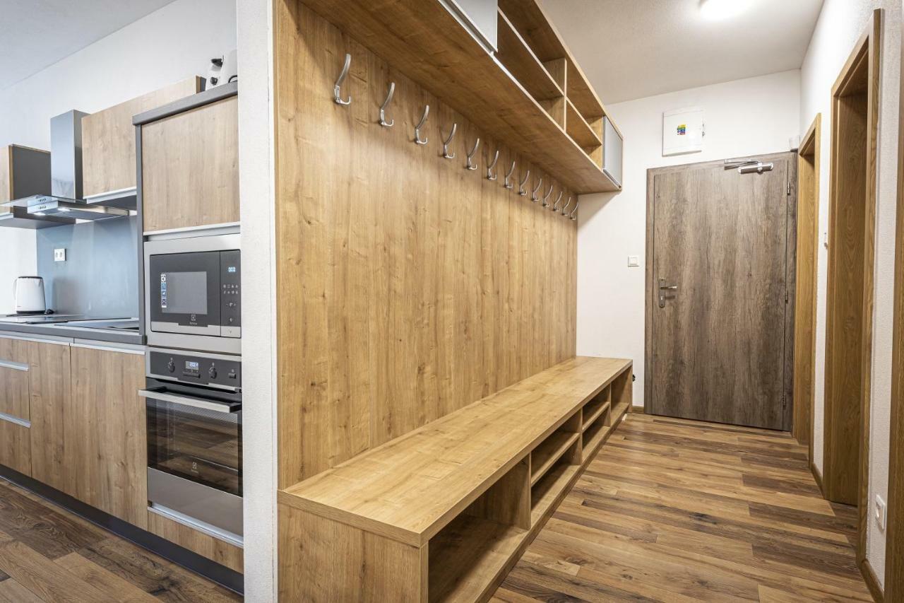 Apartmanovy Dom Poludnica - Chopok Juh Tale Ngoại thất bức ảnh