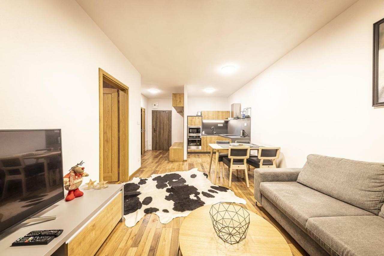 Apartmanovy Dom Poludnica - Chopok Juh Tale Ngoại thất bức ảnh