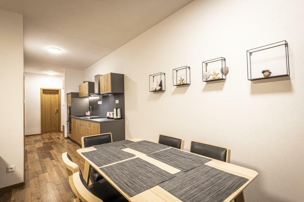 Apartmanovy Dom Poludnica - Chopok Juh Tale Ngoại thất bức ảnh