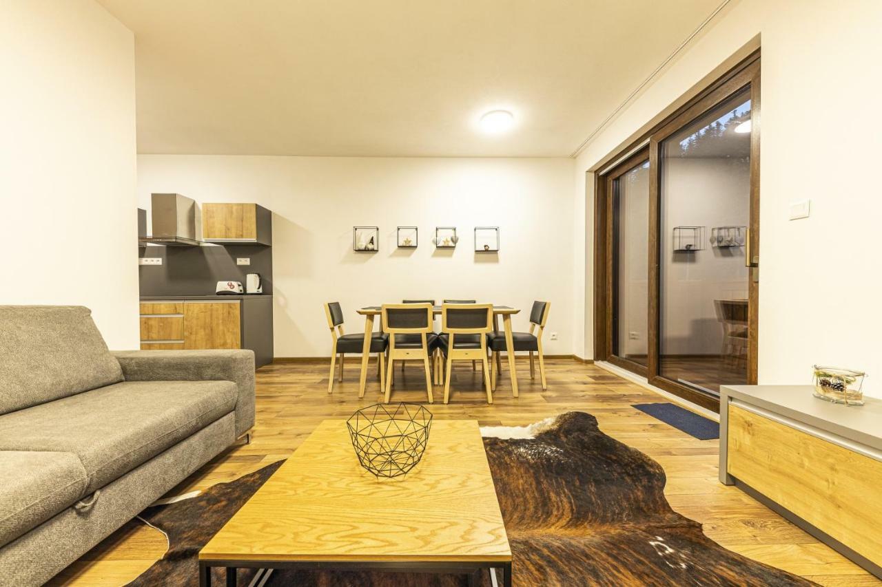 Apartmanovy Dom Poludnica - Chopok Juh Tale Ngoại thất bức ảnh