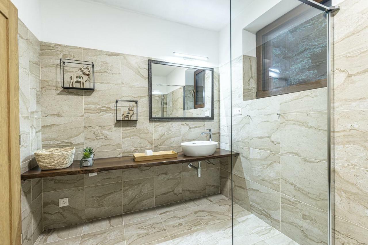 Apartmanovy Dom Poludnica - Chopok Juh Tale Ngoại thất bức ảnh